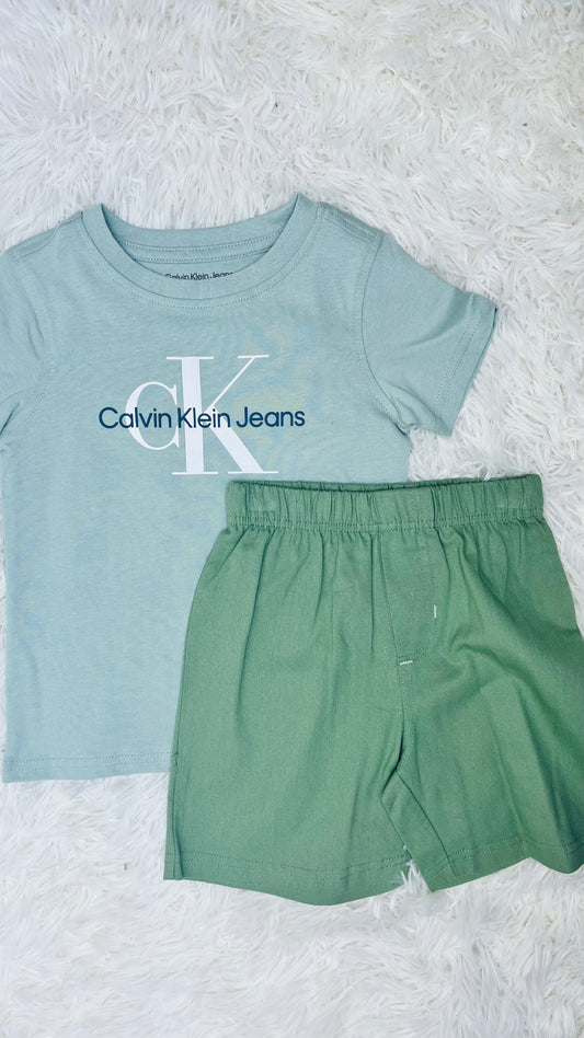 Conjunto 2 piezas verde Calvin Klein 24 meses