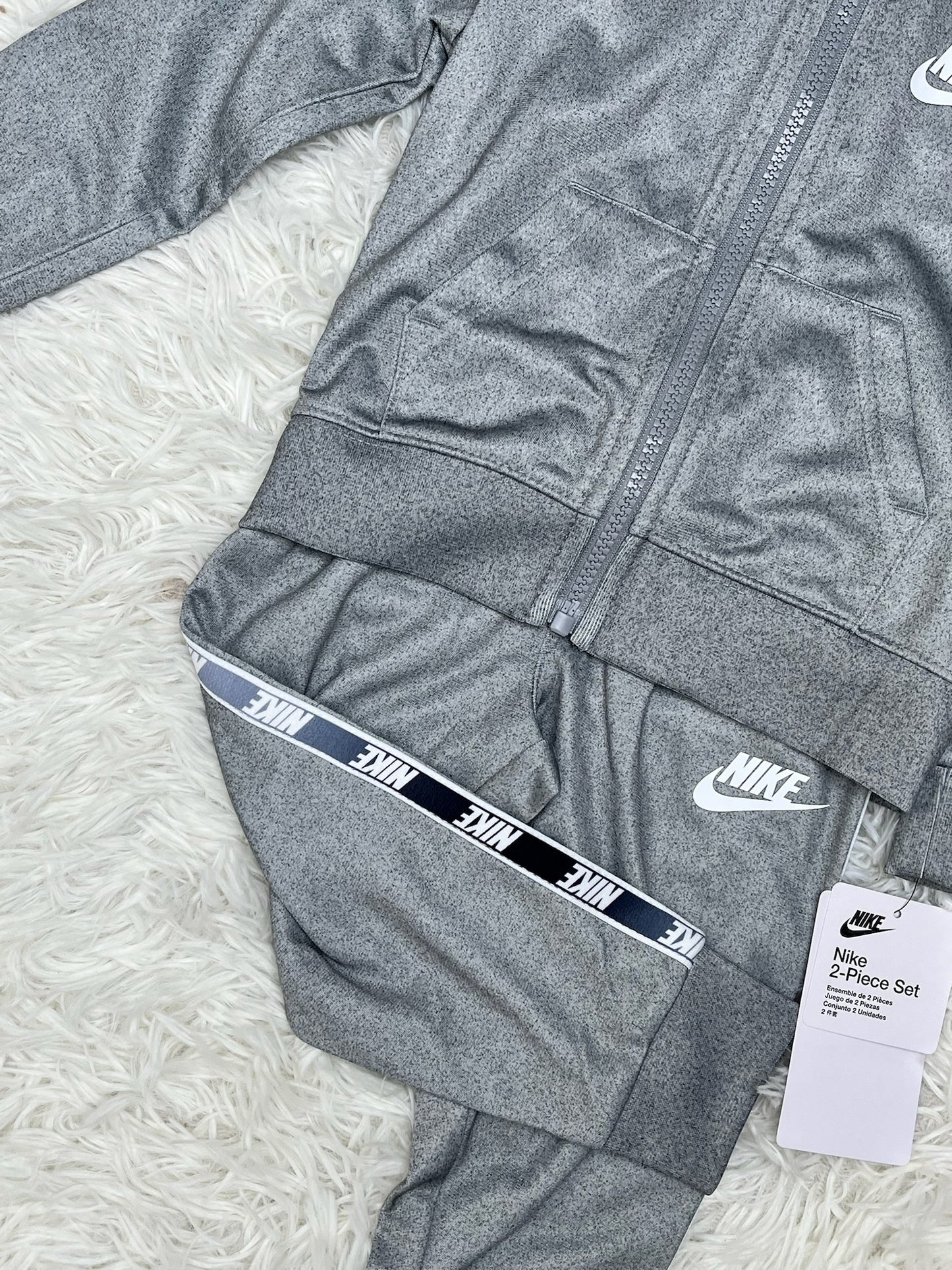 Conjunto NIKE 2 años