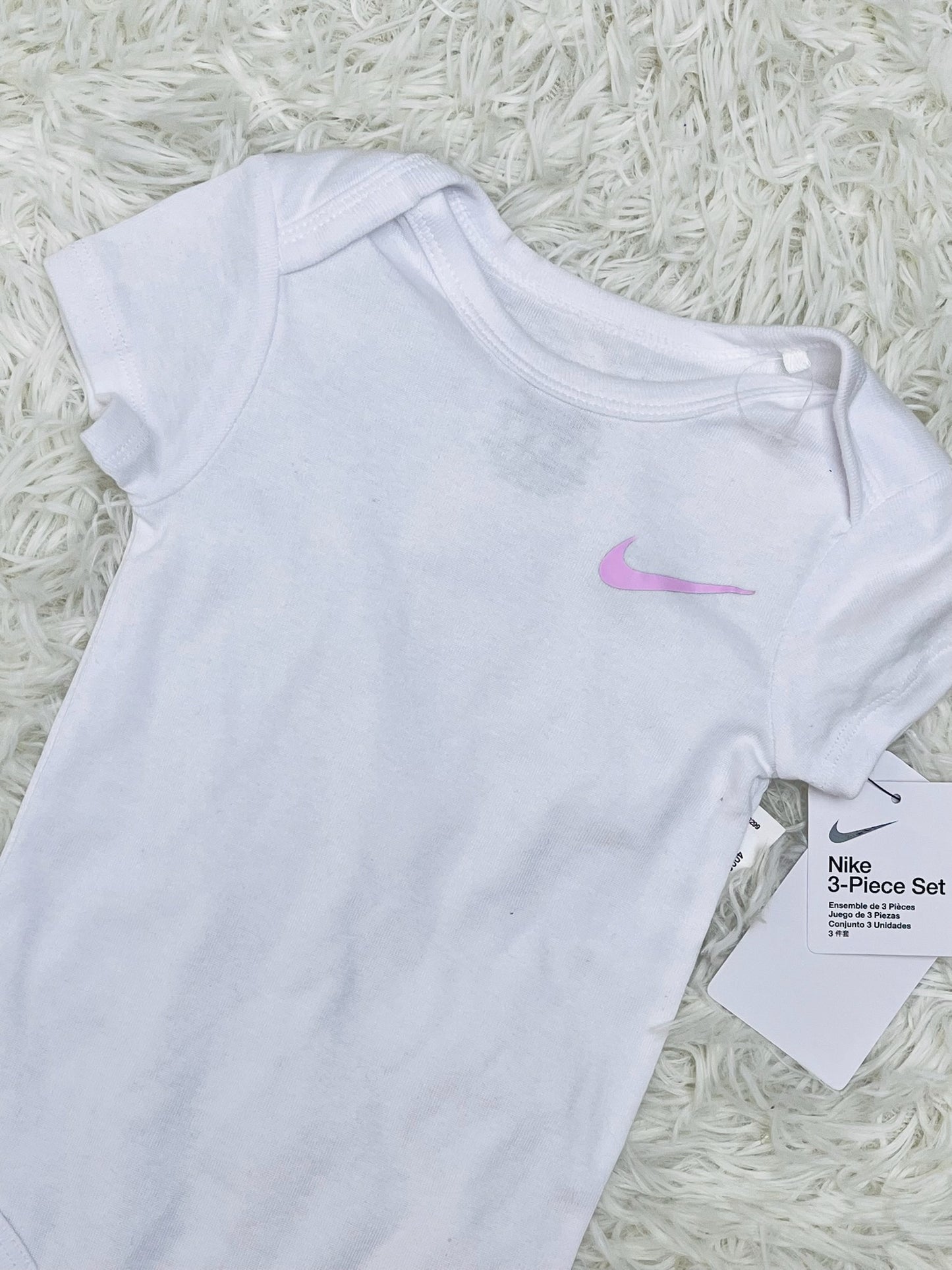 Conjunto NIKE 18 meses