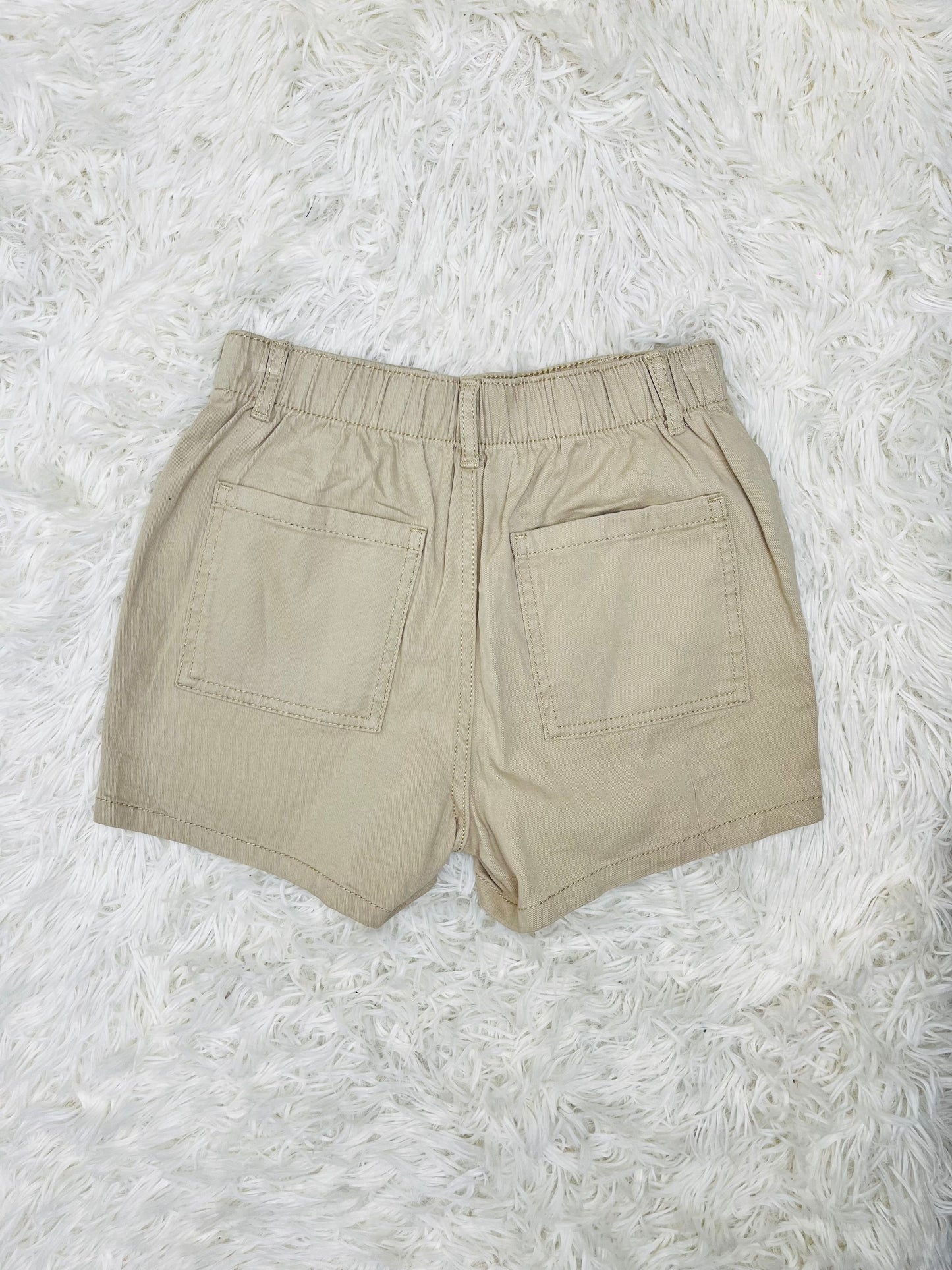 Short Thereabouts 8 años