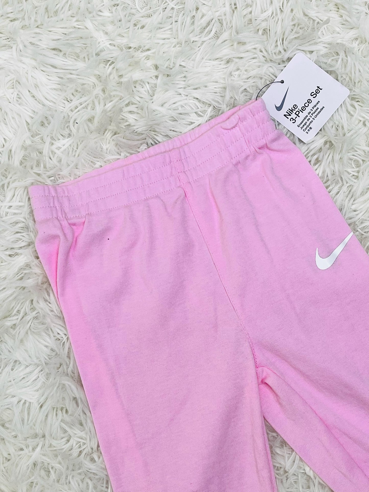 Conjunto NIKE 18 meses